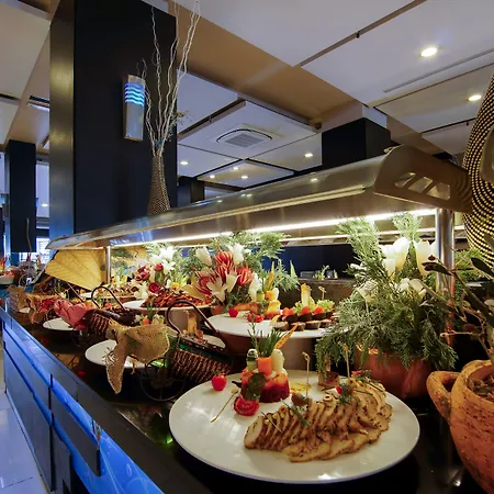 Limak Atlantis Deluxe באלאק