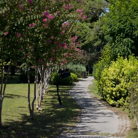 אתר נופש Limak Atlantis Deluxe באלאק