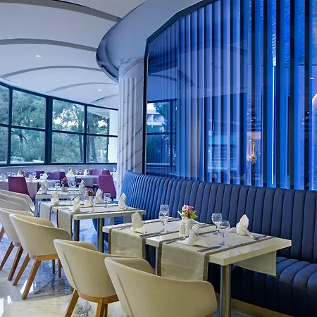Limak Atlantis Deluxe Resort 5*