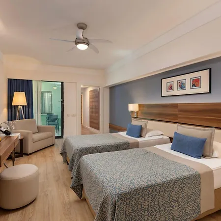 Limak Atlantis Deluxe 5* بيليك