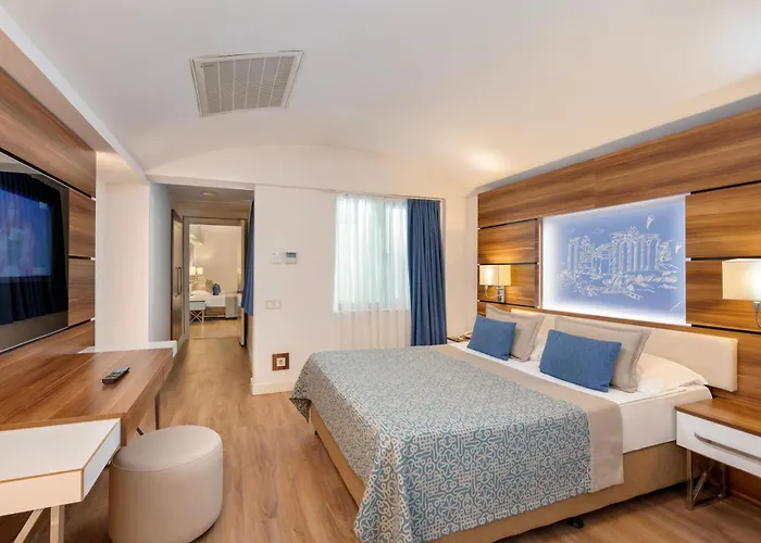 Limak Atlantis Deluxe Курортный комплекс 5*