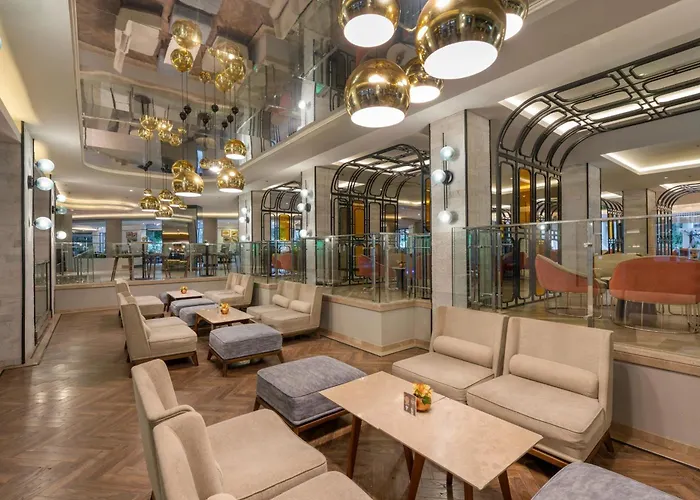 Курортный комплекс Limak Atlantis Deluxe 5*