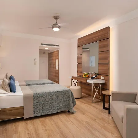 Limak Atlantis Deluxe 5* Belek