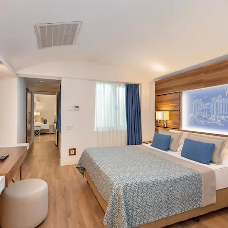 Limak Atlantis Deluxe Resort 5*